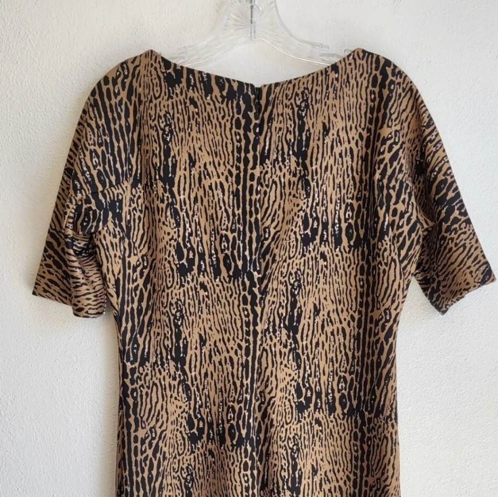 Philosophy Goldish Tan & Black Abstract Animal Print Short Sleeve Sheath Dress - Picture 6 of 14